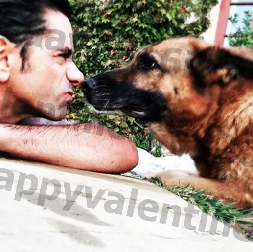 John Stamos poster hjertelig hyllest til å hedre sin elskede hund